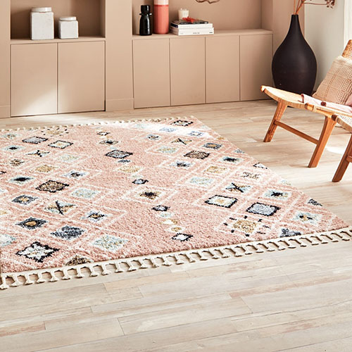 Tapis berbère rose motifs losange 80 x 150 cm - Stella