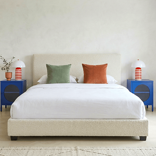 Lit adulte 140x190 avec tête de lit capitonnée en tissu bouclé beige - William