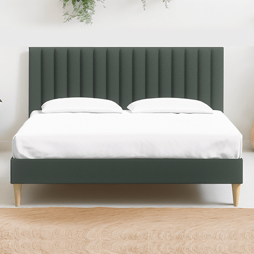 Lit adulte 160x200 en velours vert avec tête de lit matelassée - Eliot