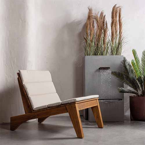 Fauteuil de jardin en bois et coussins écrus - Kenai