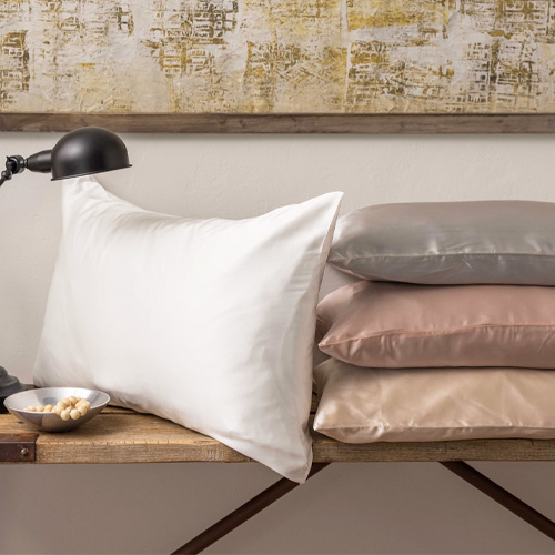Lot de 2 Taies d'oreiller en soie beige 50 x 75 cm - Ashley