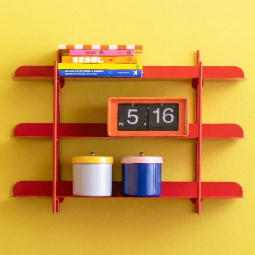 Etagère murale en métal rouge vif - Cool Retro
