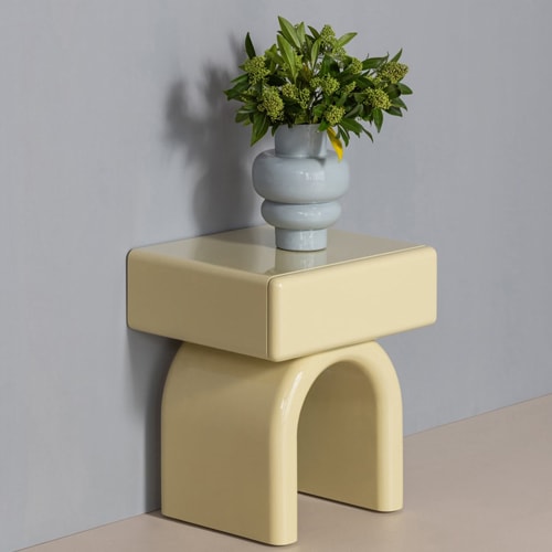 Table de chevet 2 tiroirs laquée jaune beurre brillant 50 cm - Zorel