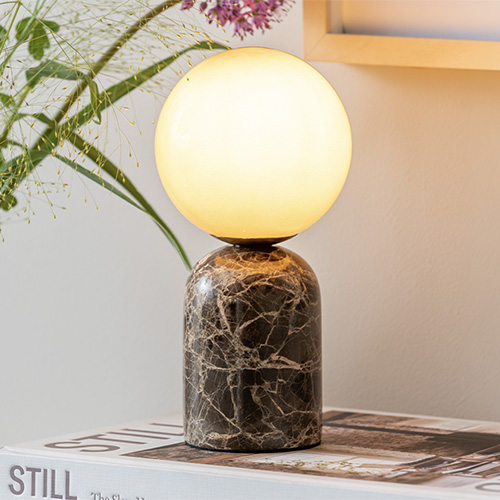 Lampe à poser sphérique en marbre chocolat - taille S - Lazio