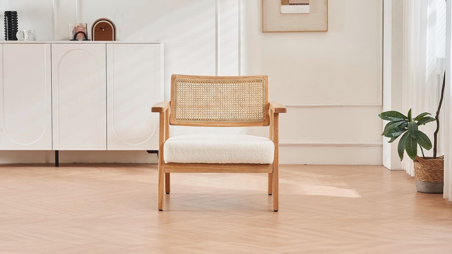 Fauteuil en tissu bouclé écru et cannage naturel - Tim Fauteuil en tissu bouclé écru et cannage naturel - Tim