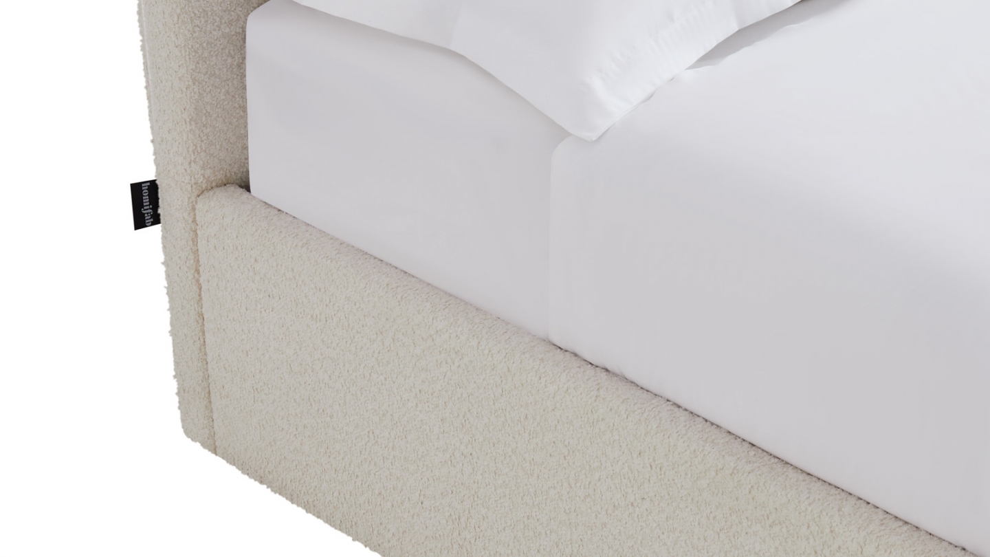 Lit coffre adulte 140x190 cm avec tête de lit matelassée en tissu bouclé beige et sommier - Tina