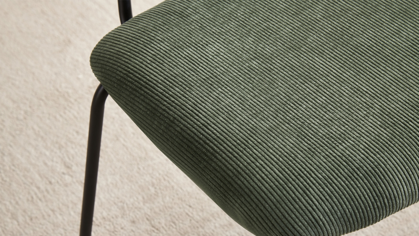 Lot de 2 chaises en velours côtelé vert kaki - Naya Lot de 2 chaises en velours côtelé vert kaki - Naya