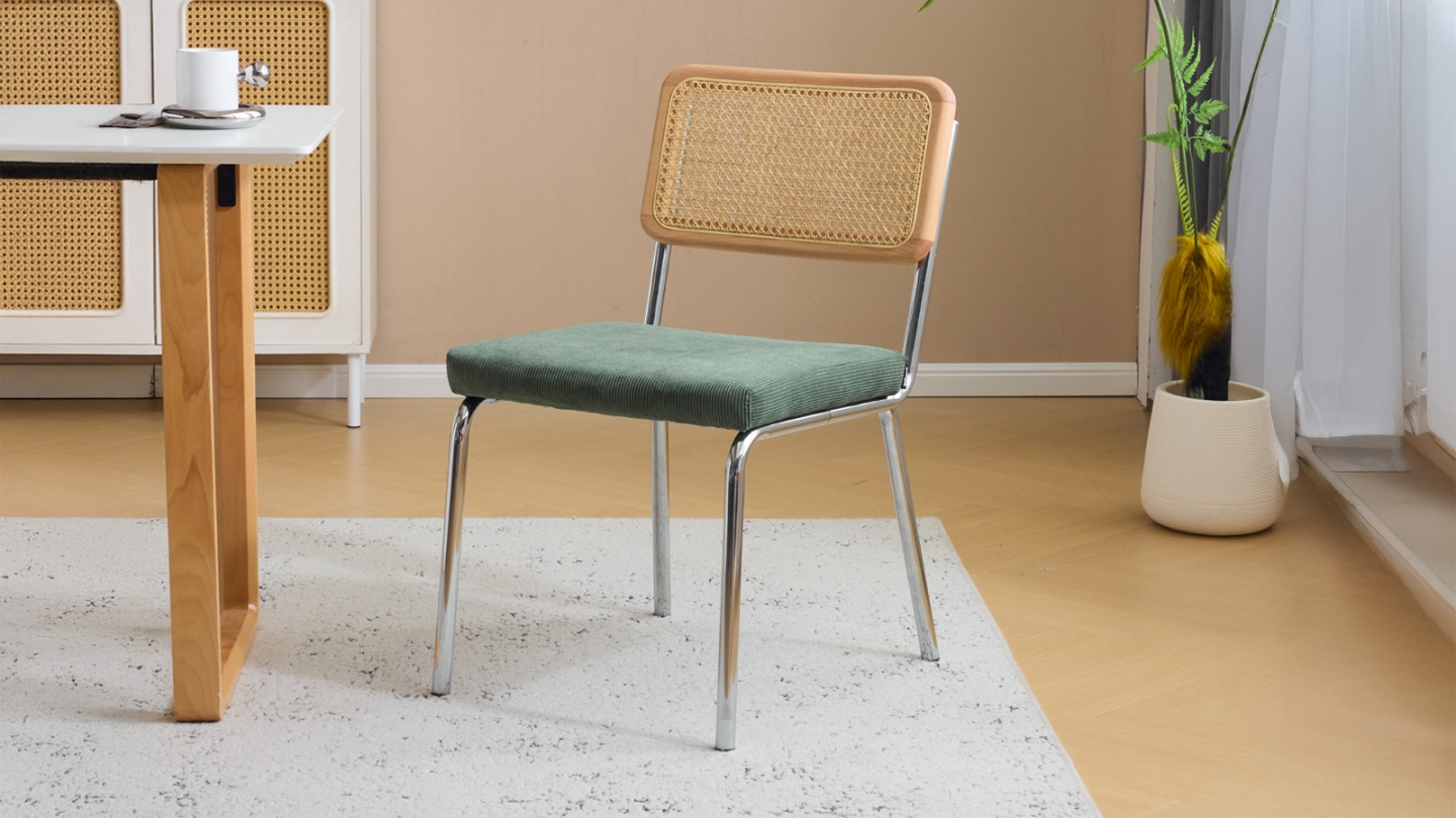 Lot de 2 chaises en acier chromé, cannage naturel et velours côtelé vert - Paula