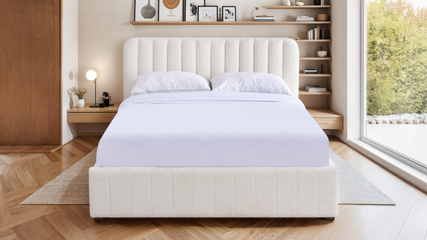 Lit coffre adulte 180x200 cm avec tête de lit capitonnée en tissu bouclé beige - Ava