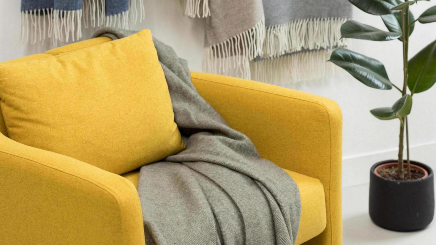 Plaid en laine vert olive 130 x 190 - Carina