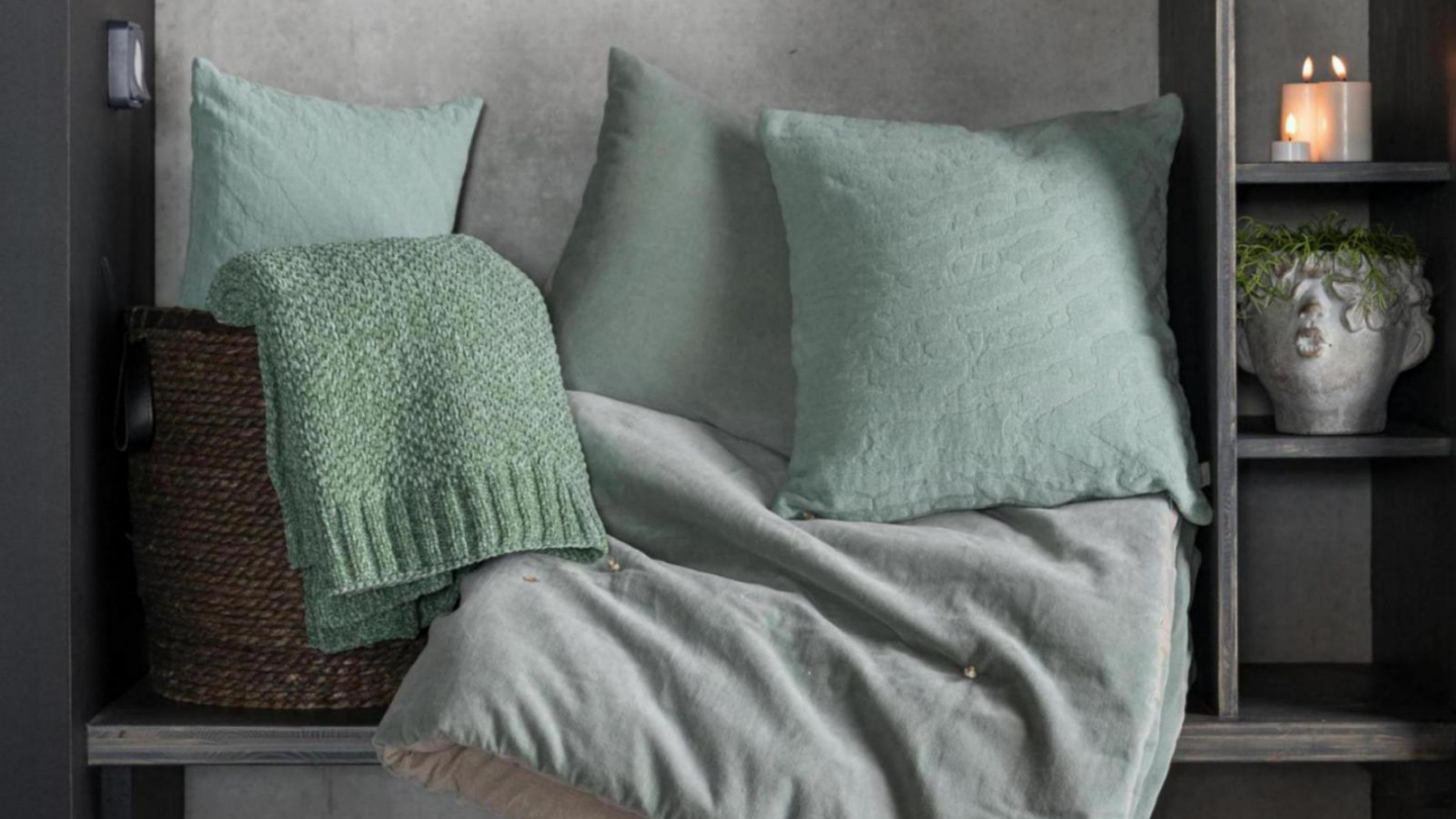 Coussin en velours vert opaline 30 x 50 cm - Elise