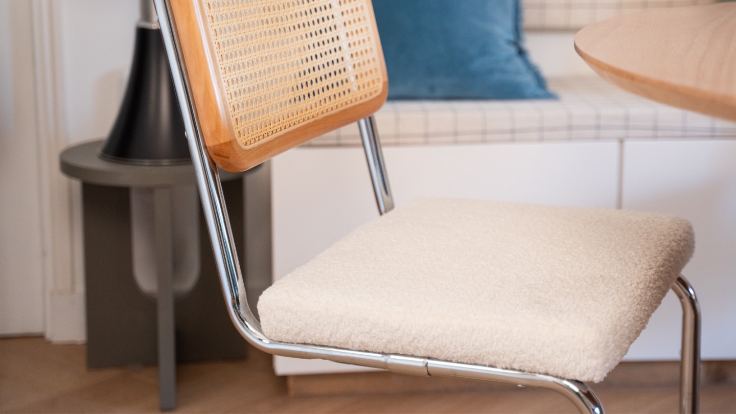 Lot de 2 chaises en rotin, tissu bouclé écru et métal chromé - Muse