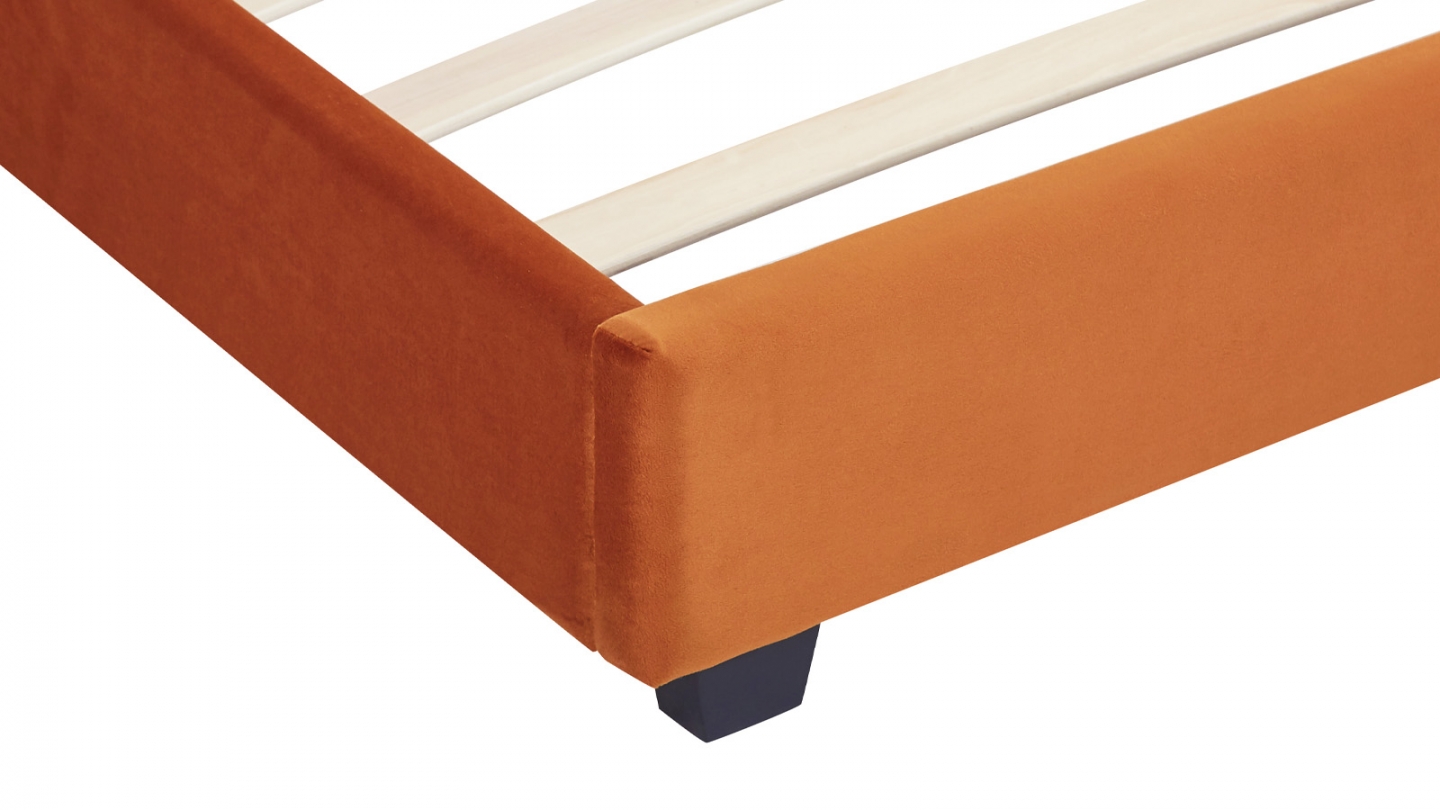 Lit adulte 140x190 cm avec tête de lit capitonnée en velours terracotta - William