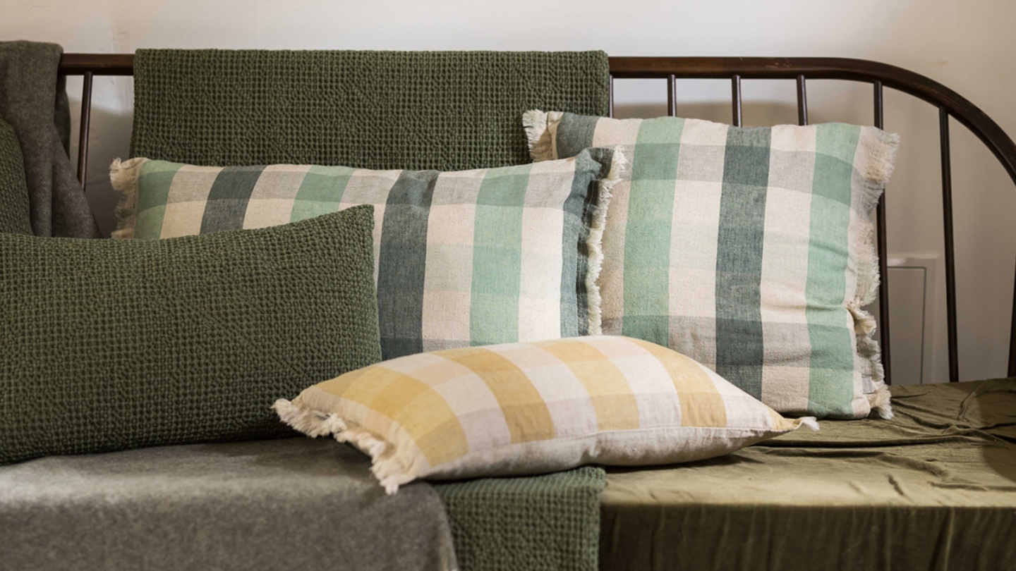 Coussin à imprimé vert thym 40 x 65 cm - Kate