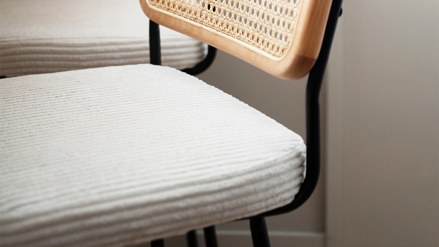 Lot de 2 tabourets de bar en velours côtelé beige et cannage naturel - Muse
