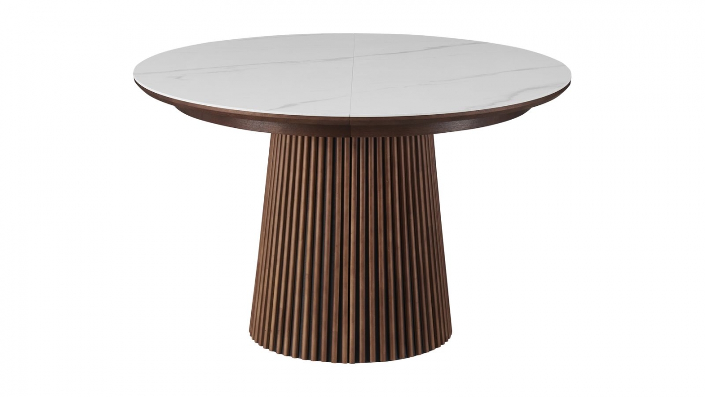 Table à manger ronde extensible plateau en céramique effet marbre et piètement en effet noyer 4 à 8 pers. 120/200 cm - Ada