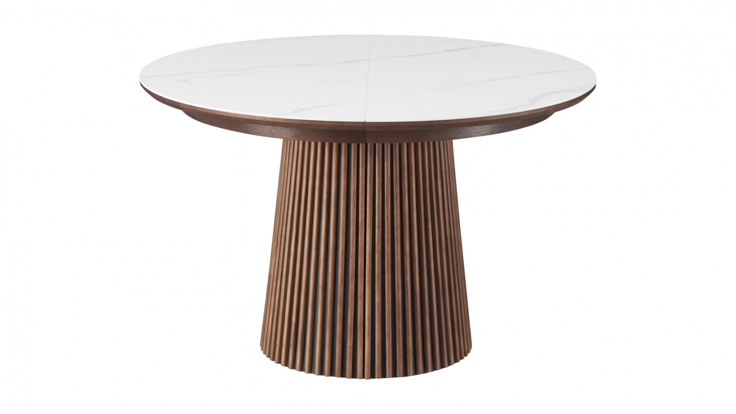 Table à manger ronde extensible plateau en céramique effet marbre et piètement en effet noyer 4 à 8 pers. 120/200 cm - Ada Table à manger ronde extensible plateau en céramique effet marbre et piètement en effet noyer 4 à 8 pers. 120/200 cm - Ada