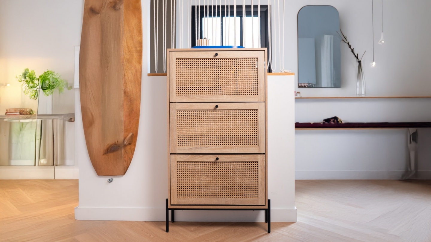 Meuble à chaussures 3 portes en cannage et effet chêne 70 cm - Iris