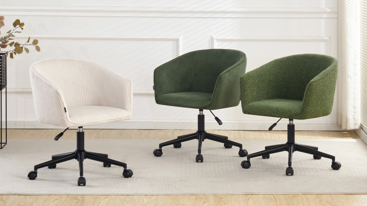 Fauteuil de bureau pivotant et réglable en hauteur en velours côtelé beige - Marlo