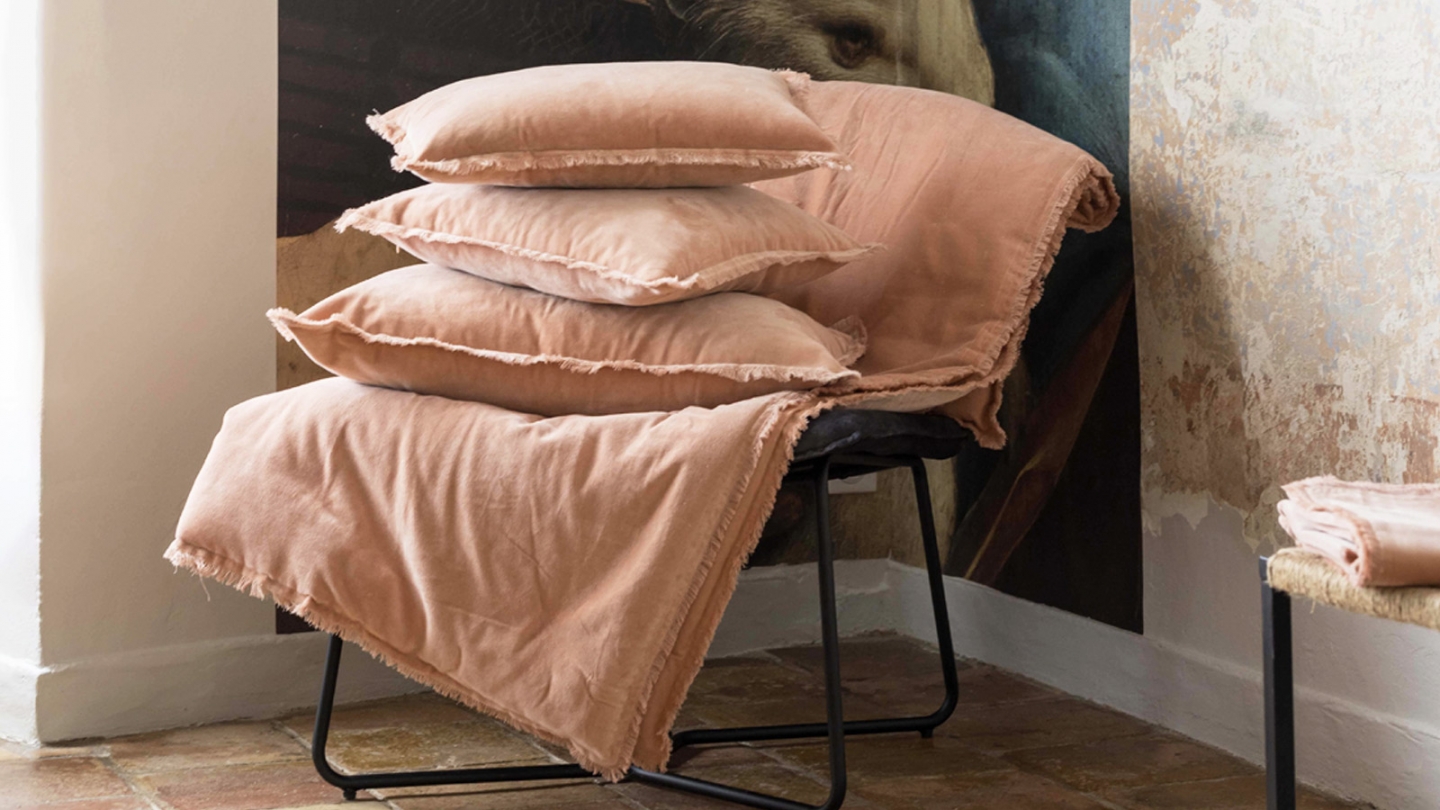 Edredon en velours rose 85 x 200 cm - Fara