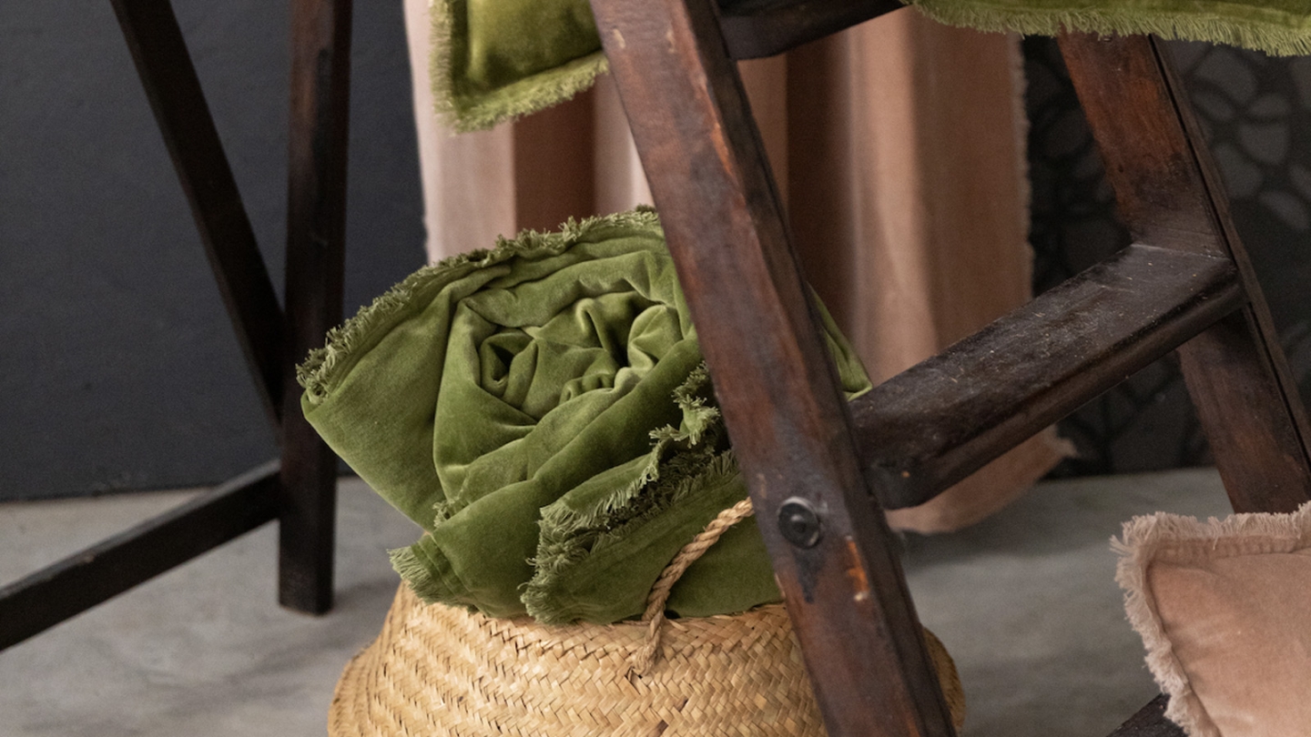 Edredon en velours Vert eucalyptus 85 x 200 cm - Fara
