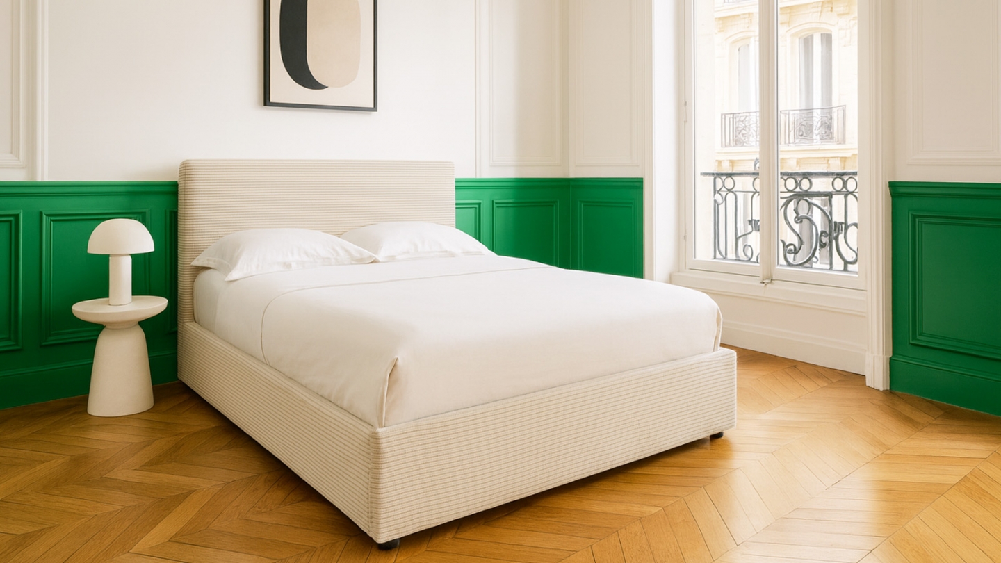 Lit coffre adulte 160x200 cm avec tête de lit capitonnée en velours côtelé beige et sommier - Tina