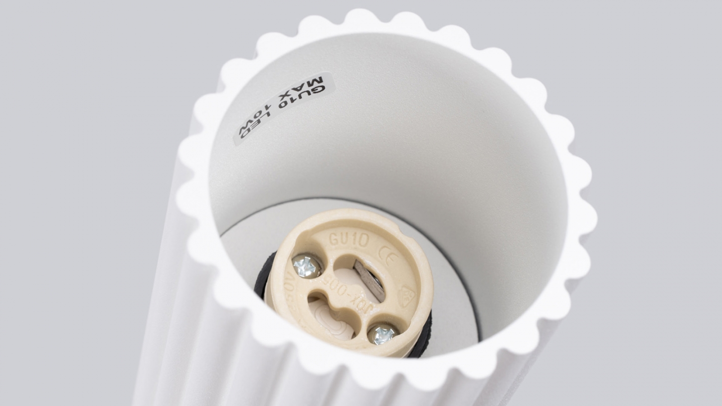 Plafonnier en aluminium cannelé 20 cm blanc - Karbon