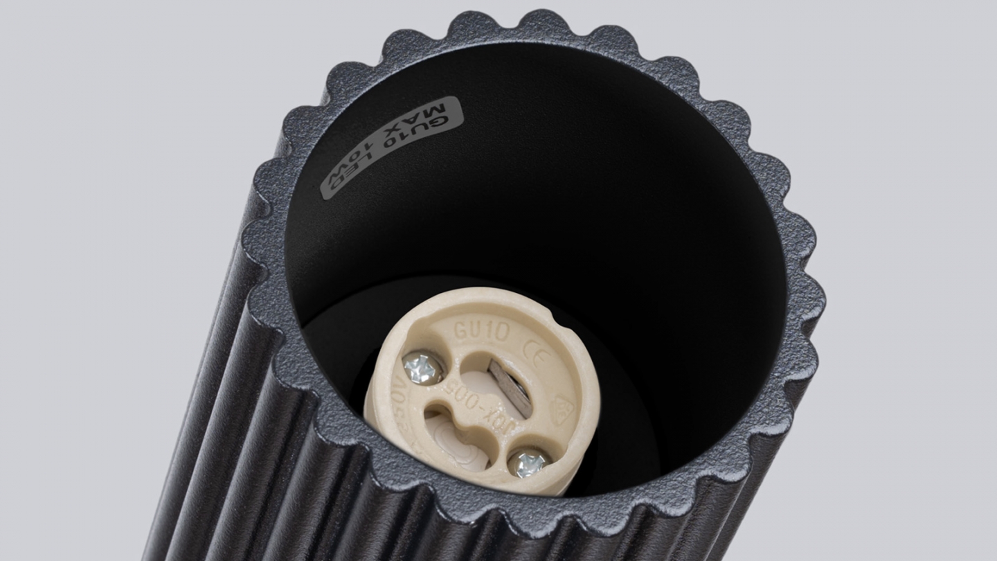 Plafonnier en aluminium cannelé 20 cm noir - Karbon Plafonnier en aluminium cannelé 20 cm noir - Karbon