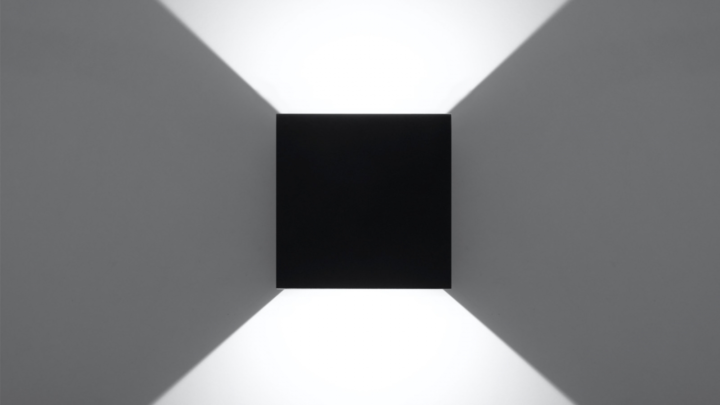 Applique cubique pour l'extérieur en aluminium noir - Luca