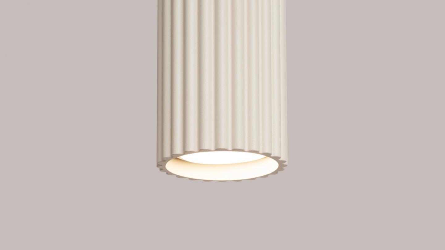 Suspension en aluminium cannelé beige - Karbon