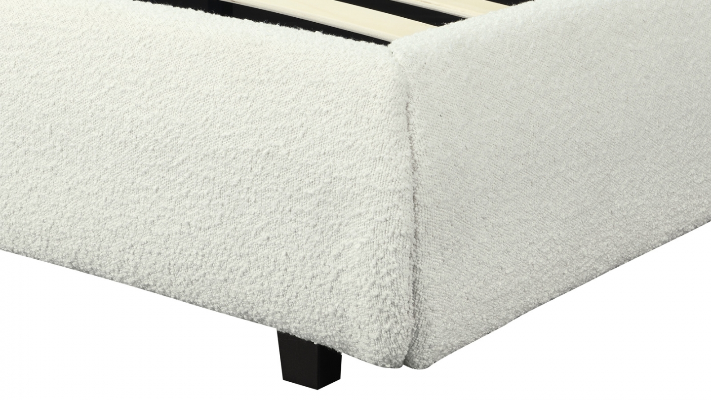 Lit coffre 160x200 cm avec tête de lit matelassée en tissu bouclé beige - Madisson Lit coffre 160x200 cm avec tête de lit matelassée en tissu bouclé beige - Madisson