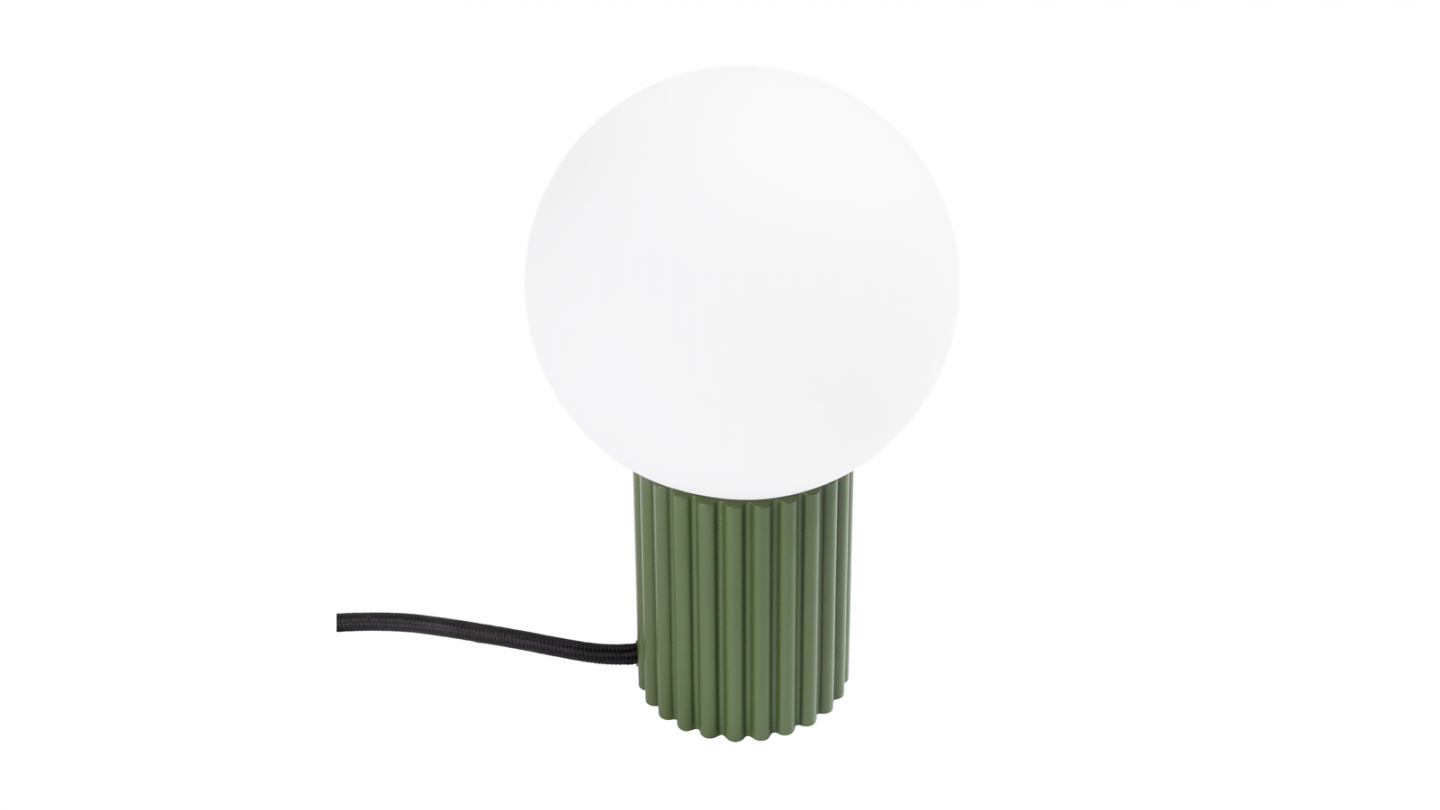Lampe à poser en aluminium cannelé vert olive - Halo Lampe à poser en aluminium cannelé vert olive - Halo