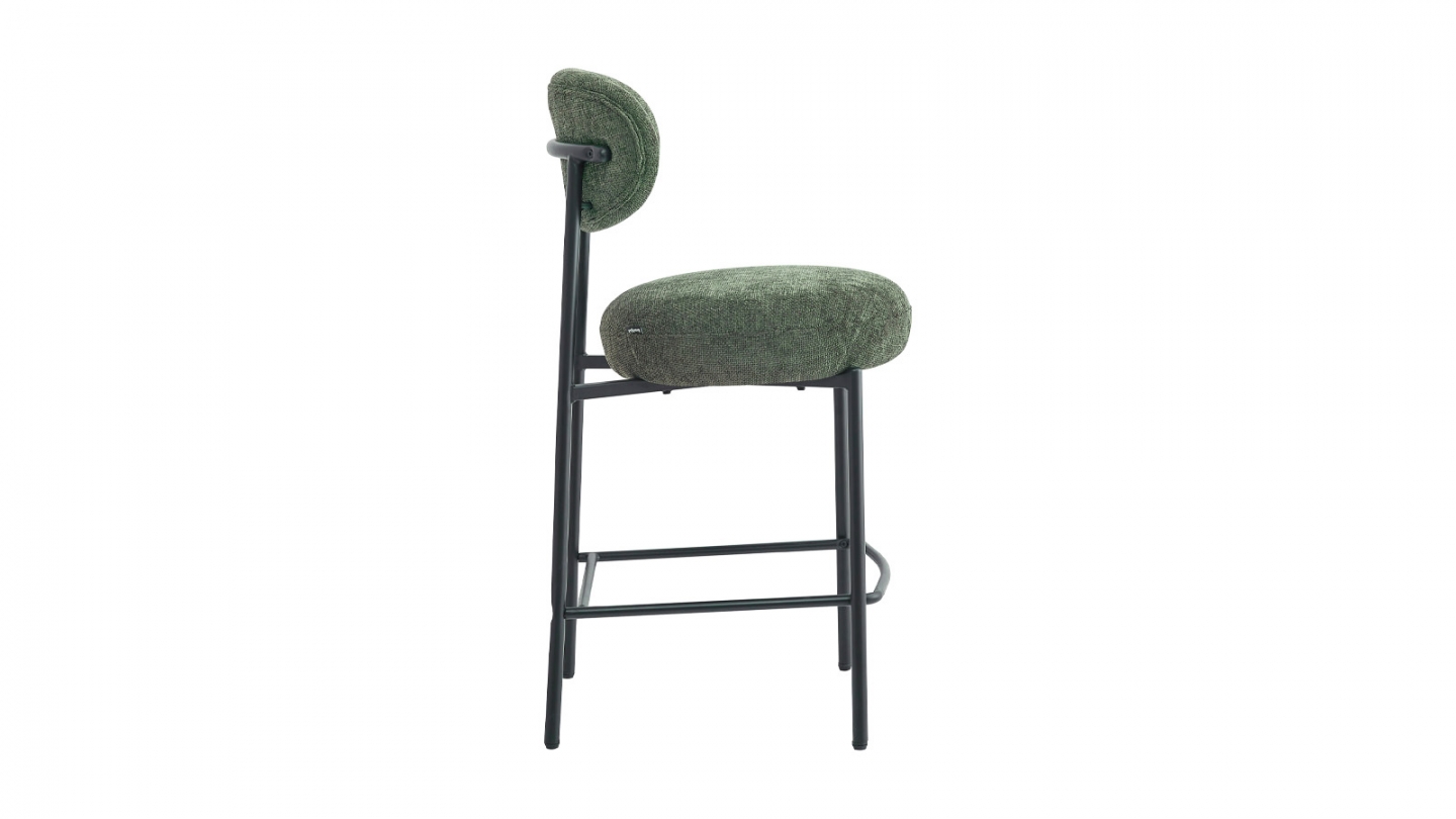 Lot de 2 tabourets de bar en tissu vert - Orla Lot de 2 tabourets de bar en tissu vert - Orla