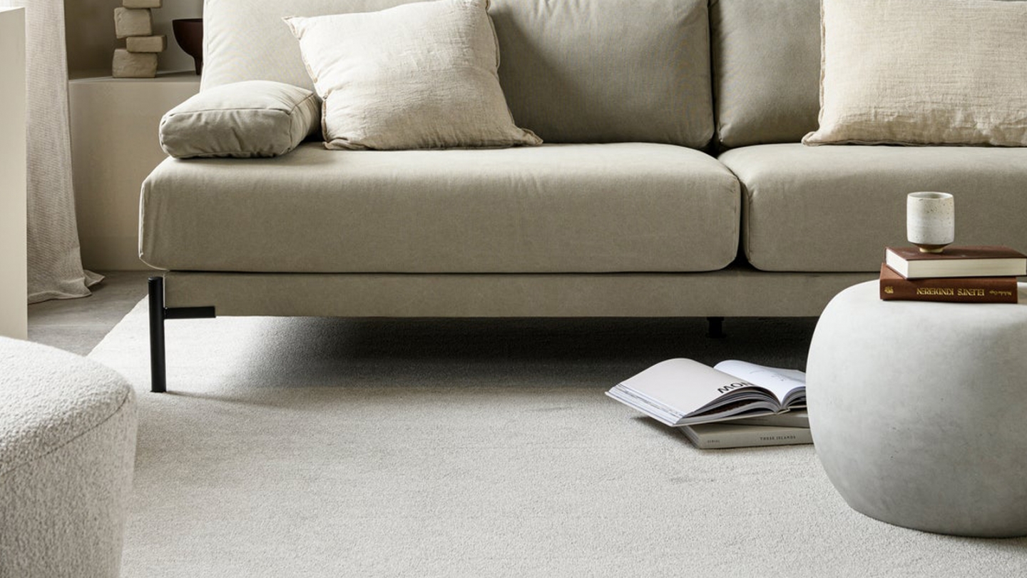 Table d’appoint organique en aspect béton - Pebble Table d’appoint organique en aspect béton - Pebble