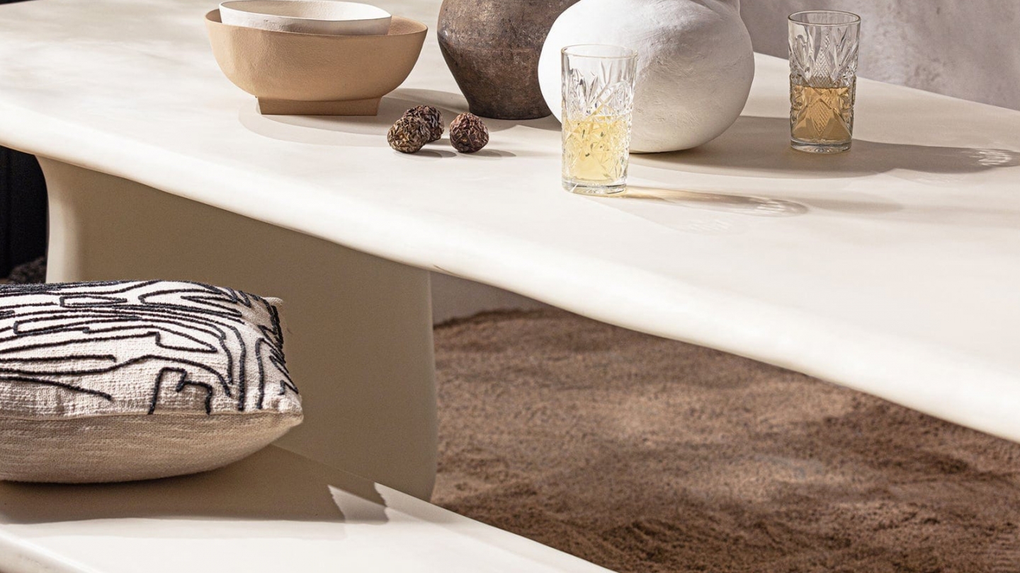 Table de salle à manger en polymère renforcé 240 cm - Loggia Table de salle à manger en polymère renforcé 240 cm - Loggia