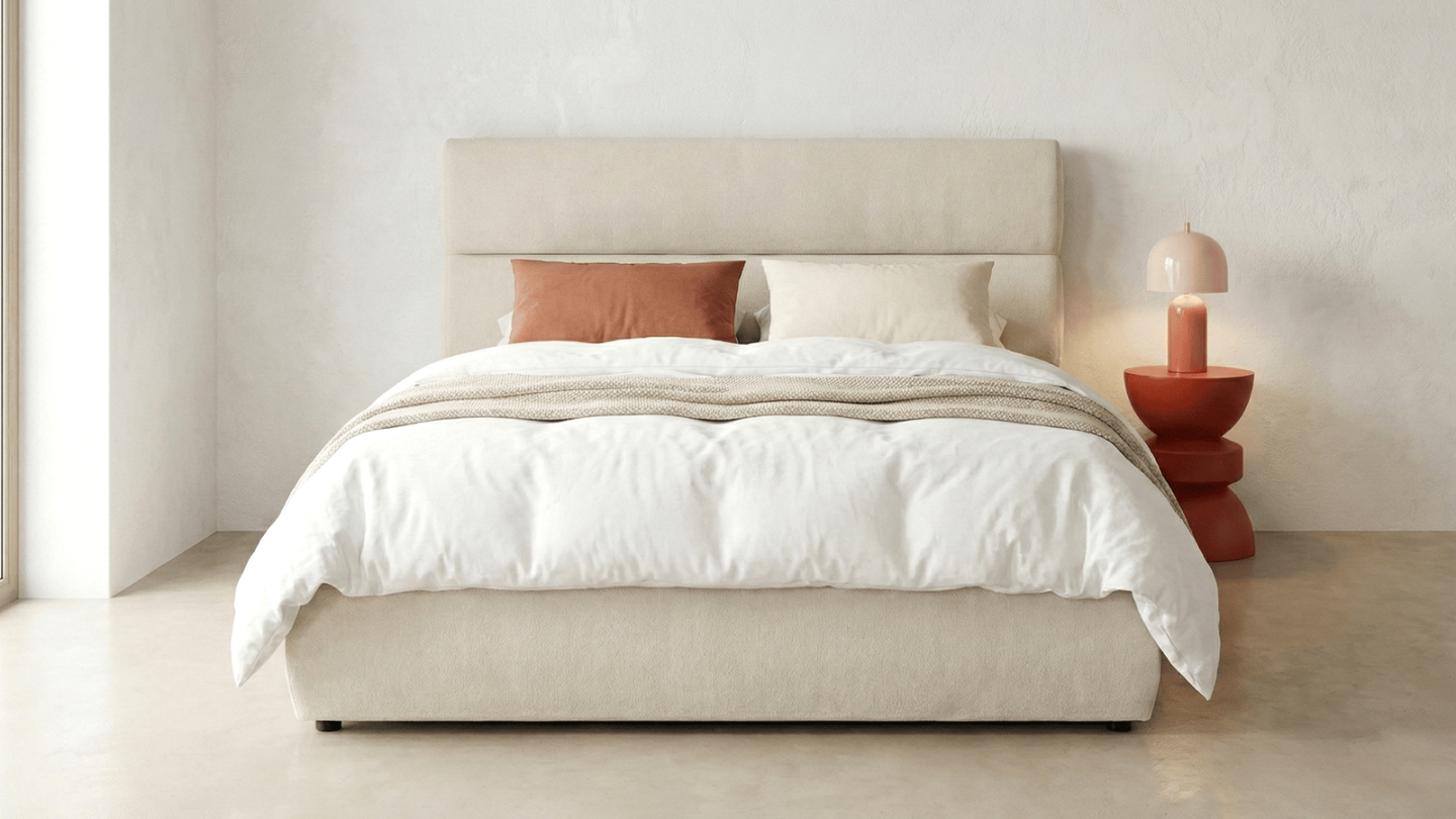 Lit coffre adulte 160x200 cm avec tête de lit capitonnée en tissu chenille beige - Simon Lit coffre adulte 160x200 cm avec tête de lit capitonnée en tissu chenille beige - Simon