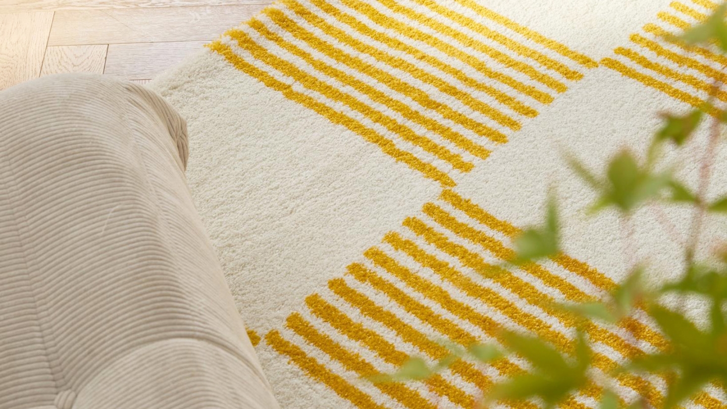 Tapis rétro damniere jaune 120x160 cm - Pop Vibes Tapis rétro damniere jaune 120x160 cm - Pop Vibes