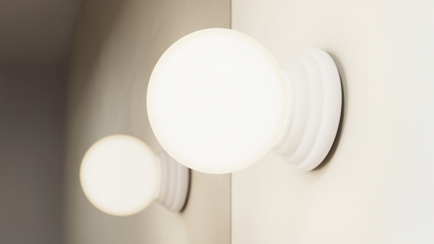 Applique murale en céramique blanche et globe en verre - Zori Applique murale en céramique blanche et globe en verre - Zori