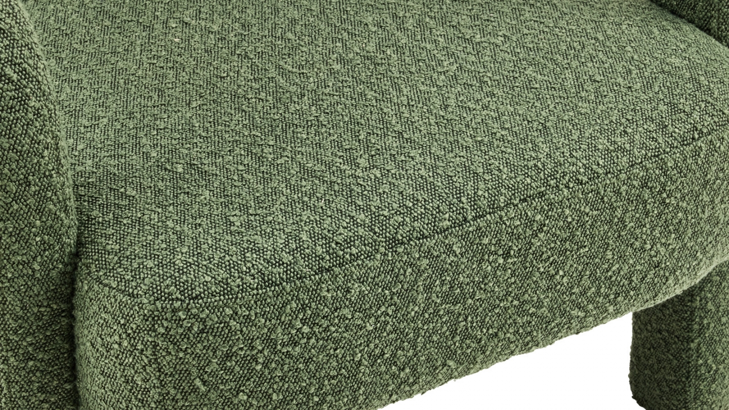 Fauteuil en bois et tissu bouclé vert kaki - Niko Fauteuil en bois et tissu bouclé vert kaki - Niko