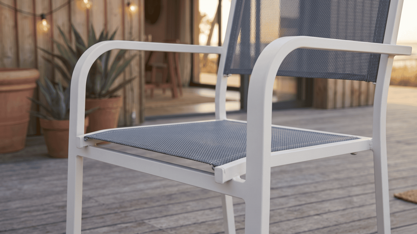Lot de 6 chaises de jardin PALAWAN6BLANC Lot de 6 chaises de jardin PALAWAN6BLANC