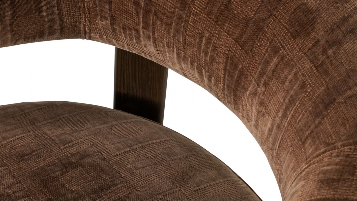 Fauteuil en tissu 3D à motifs géométriques brun - Foon Fauteuil en tissu 3D à motifs géométriques brun - Foon