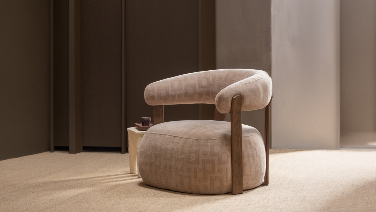Fauteuil en tissu 3D à motifs géométriques beige - Foon Fauteuil en tissu 3D à motifs géométriques beige - Foon