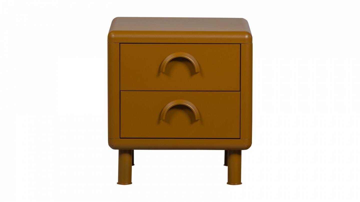 Table de chevet 2 tiroirs arrondie en métal jaune miel 45 cm - Rune Table de chevet 2 tiroirs arrondie en métal jaune miel 45 cm - Rune