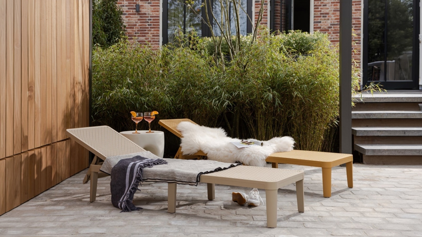 Chaise longue de jardin réglable sable - Jinte Chaise longue de jardin réglable sable - Jinte