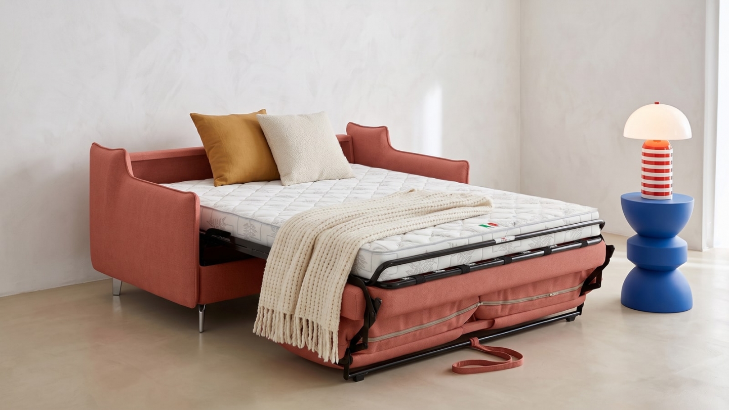 Canapé droit convertible 3 places en tissu chenille terracotta - ouverture express - Astoria Canapé droit convertible 3 places en tissu chenille terracotta - ouverture express - Astoria