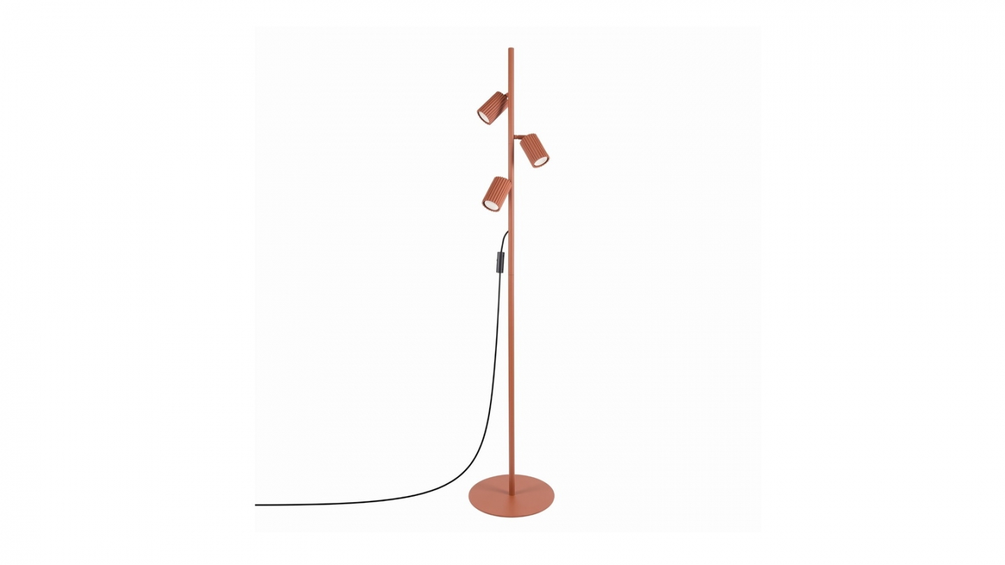 Lampadaire en aluminium terracotta 155 cm 3 lumières - Karbon Lampadaire en aluminium terracotta 155 cm 3 lumières - Karbon