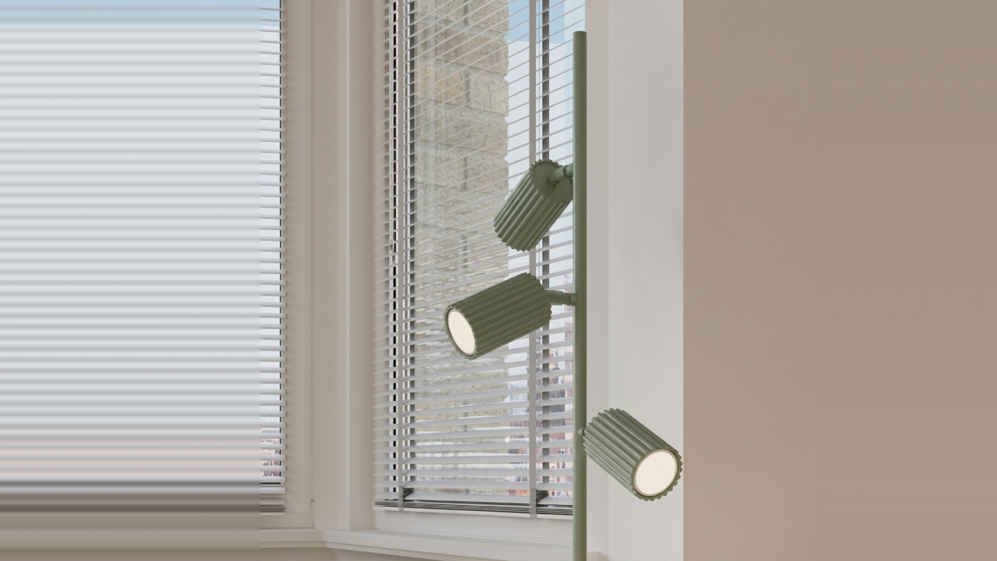 Lampadaire en aluminium vert olive 155 cm 3 lumières - Karbon Lampadaire en aluminium vert olive 155 cm 3 lumières - Karbon