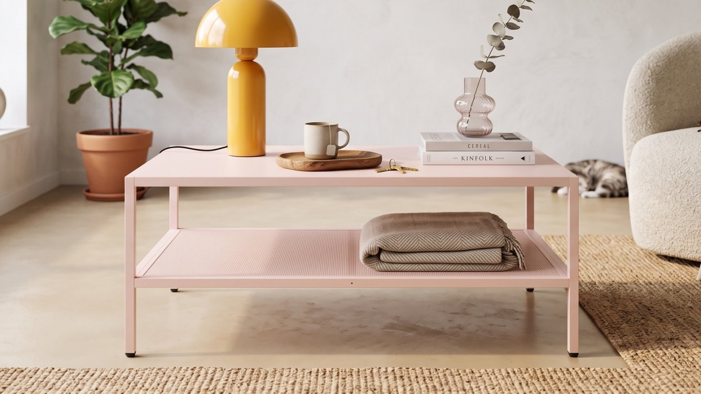 Table basse en métal rose blush 100 x 60 cm - Ysia Table basse en métal rose blush 100 x 60 cm - Ysia