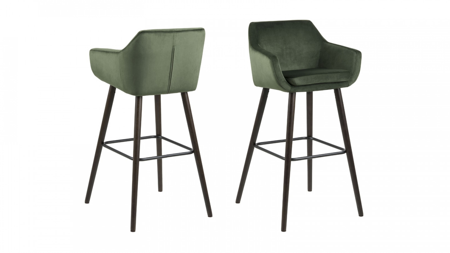 Lot de 2 fauteuils de bar en velours vert et piètement en chêne - Nora