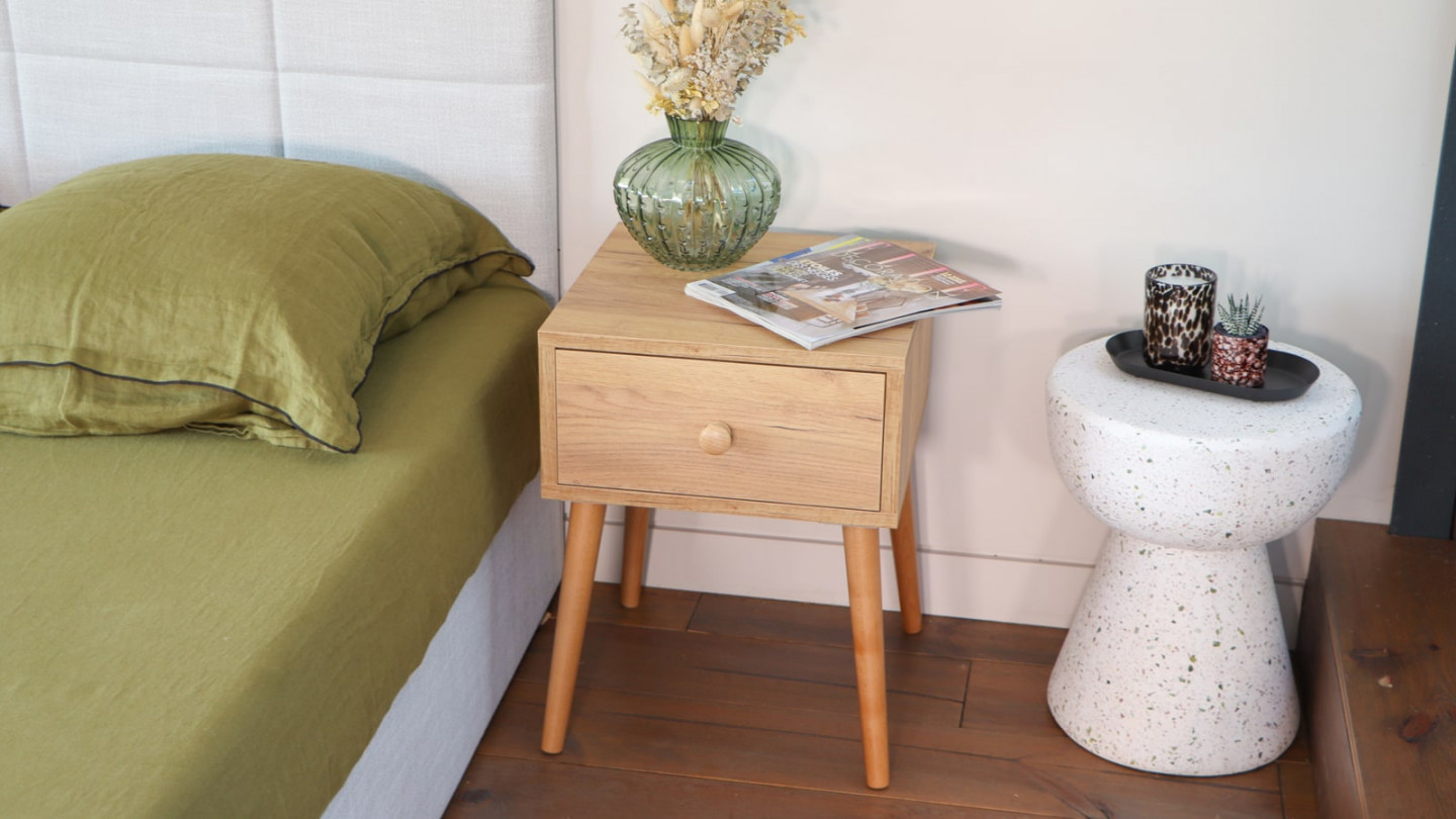 Table de chevet en bois avec 1 tiroir - Paco